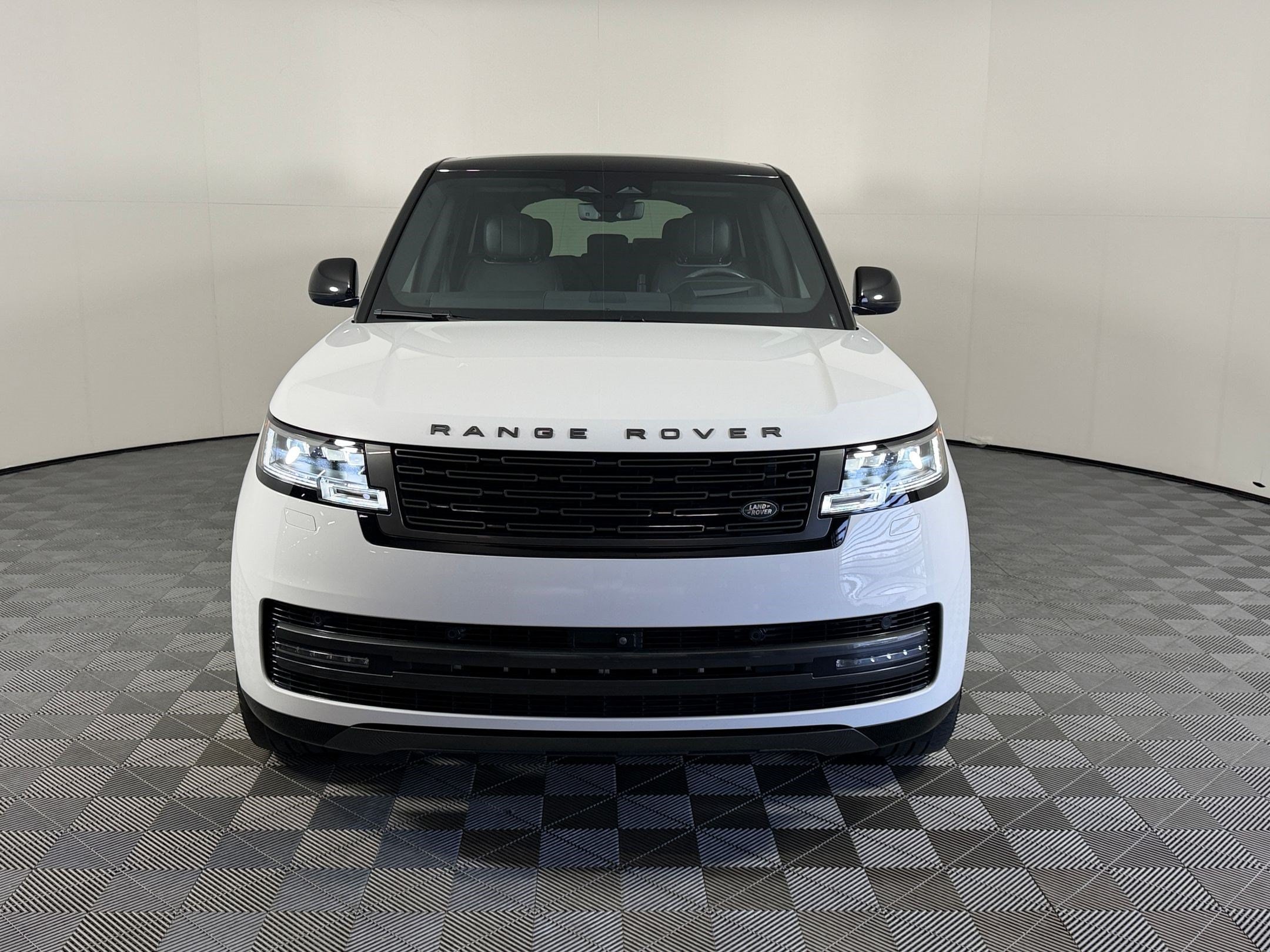 Range Rover SE SUV