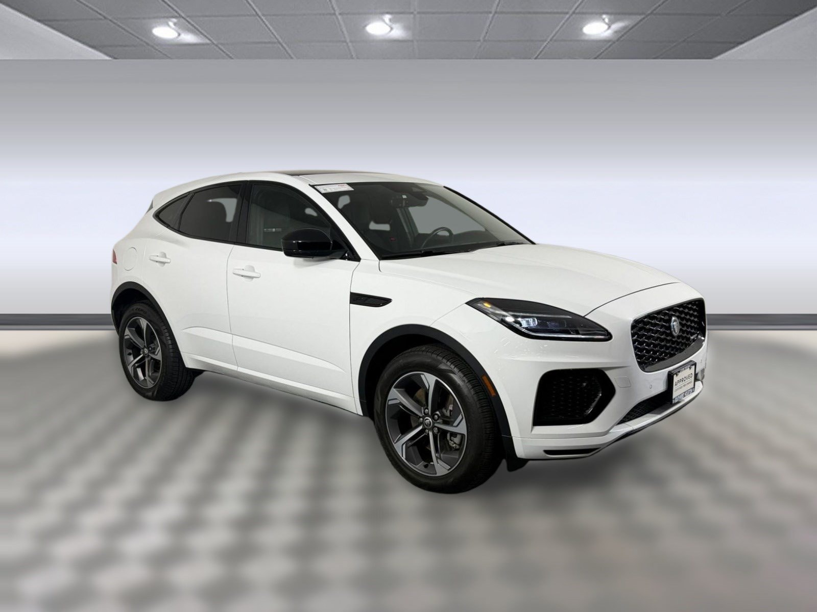 E-PACE R-Dynamic SE SUV