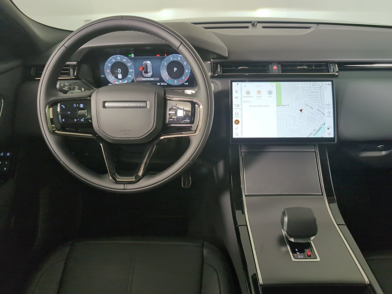 2025 Land Rover Range Rover Velar SE photo 4