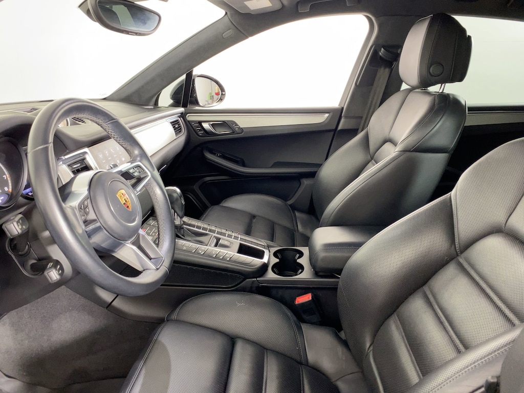 Used 2018 Porsche Macan Turbo SUV