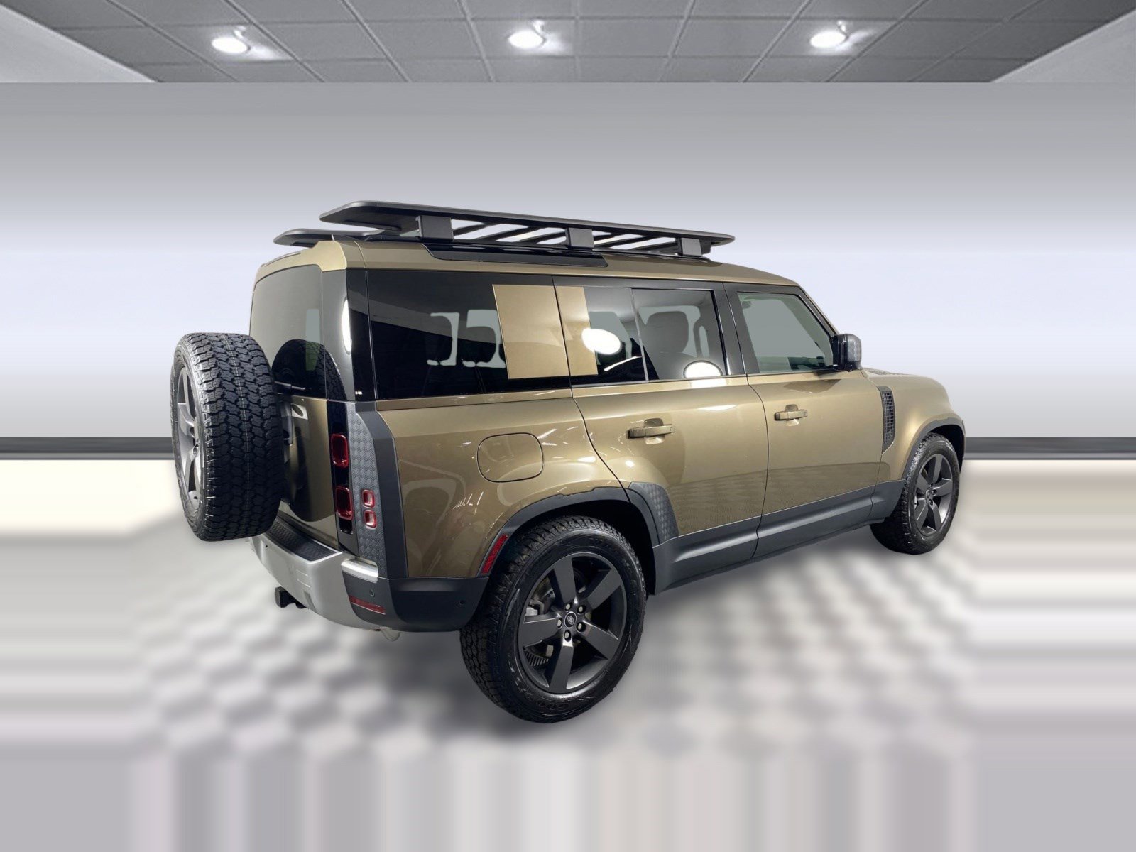 2025 Land Rover Defender S - Photo 8