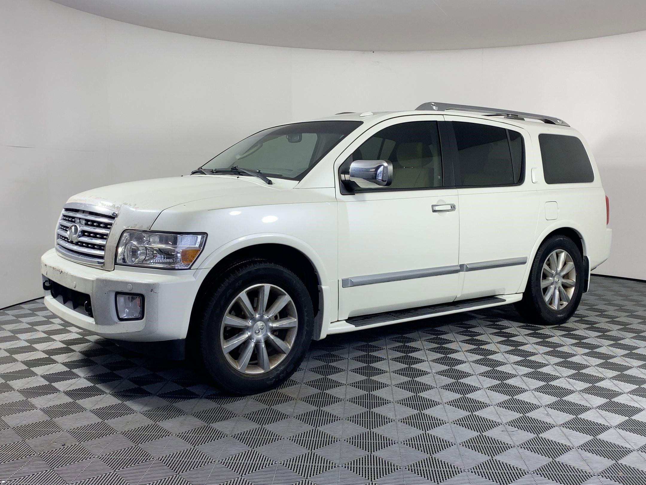 2010 INFINITI QX 56