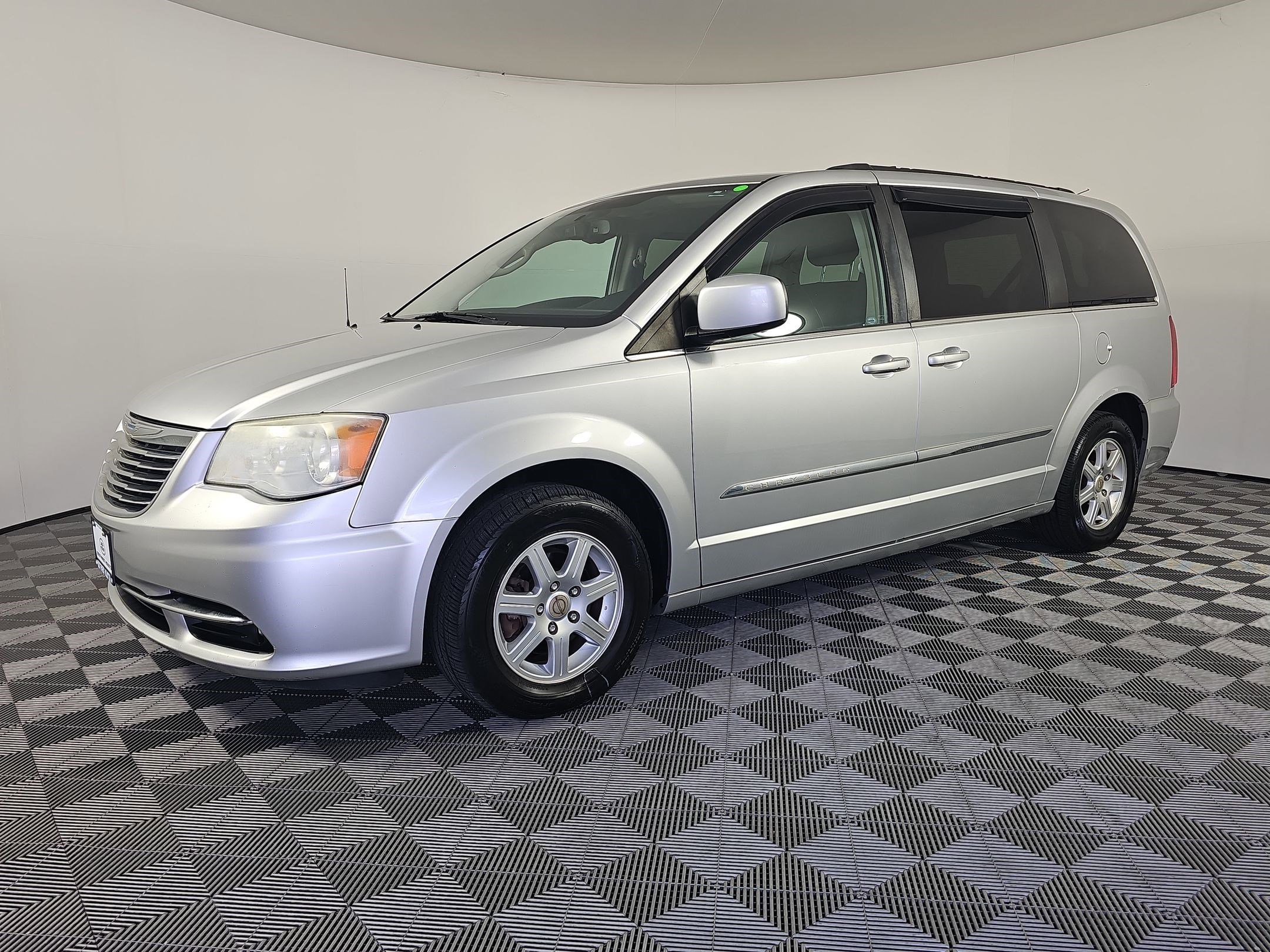 2012 Chrysler Town & Country