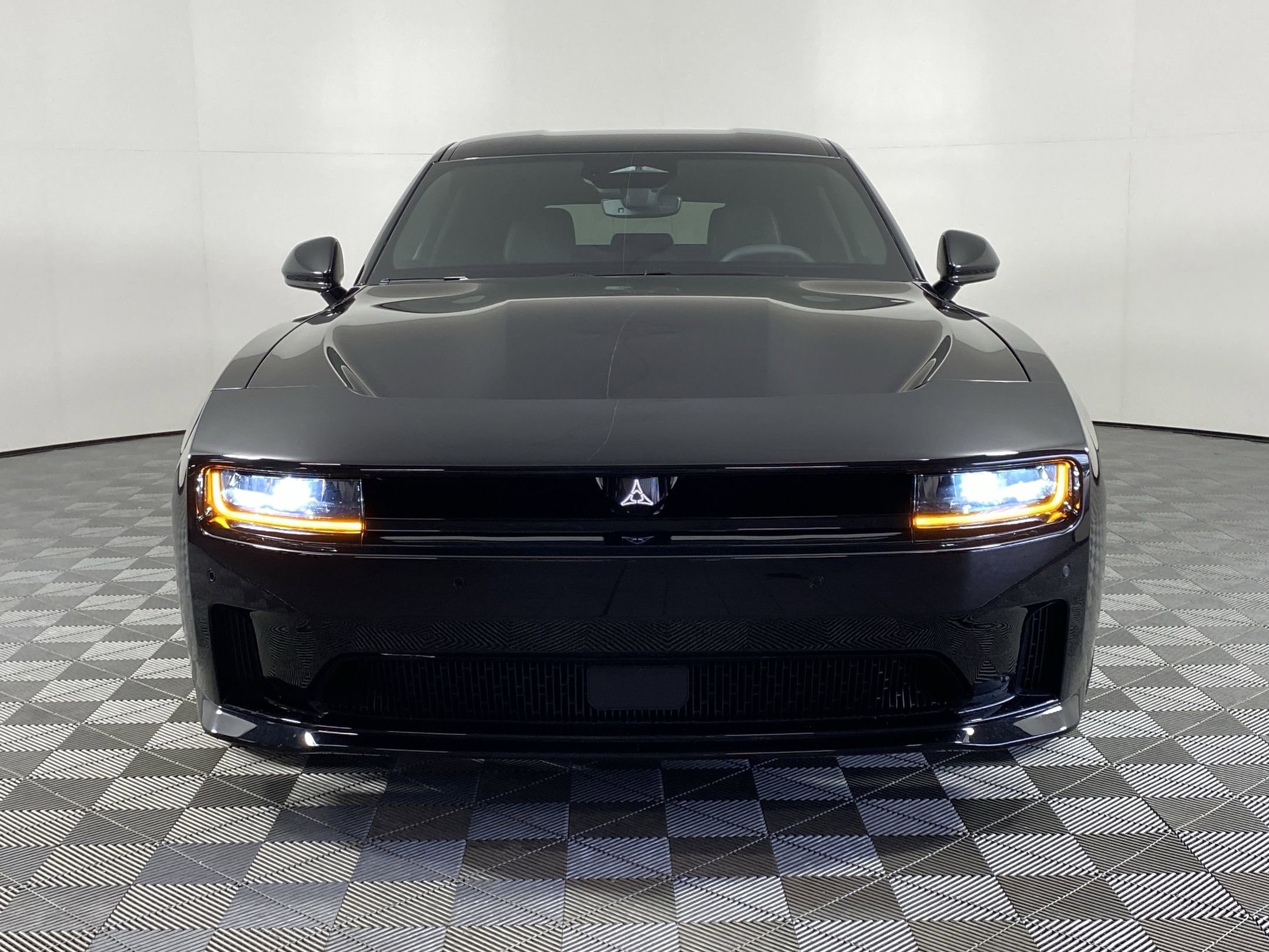 2025 Dodge Charger Daytona R/T photo 4