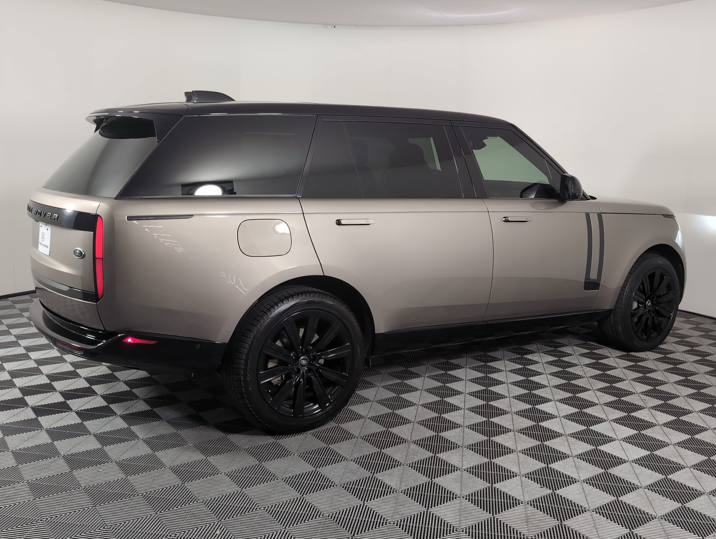 Certified 2023 Land Rover Range Rover SE with VIN SALKPBFU4PA053159 for sale in Houston, TX