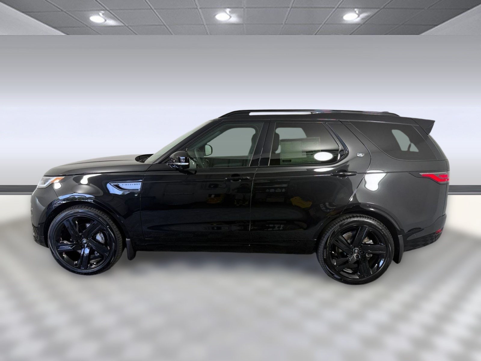 Discovery Dynamic SE SUV