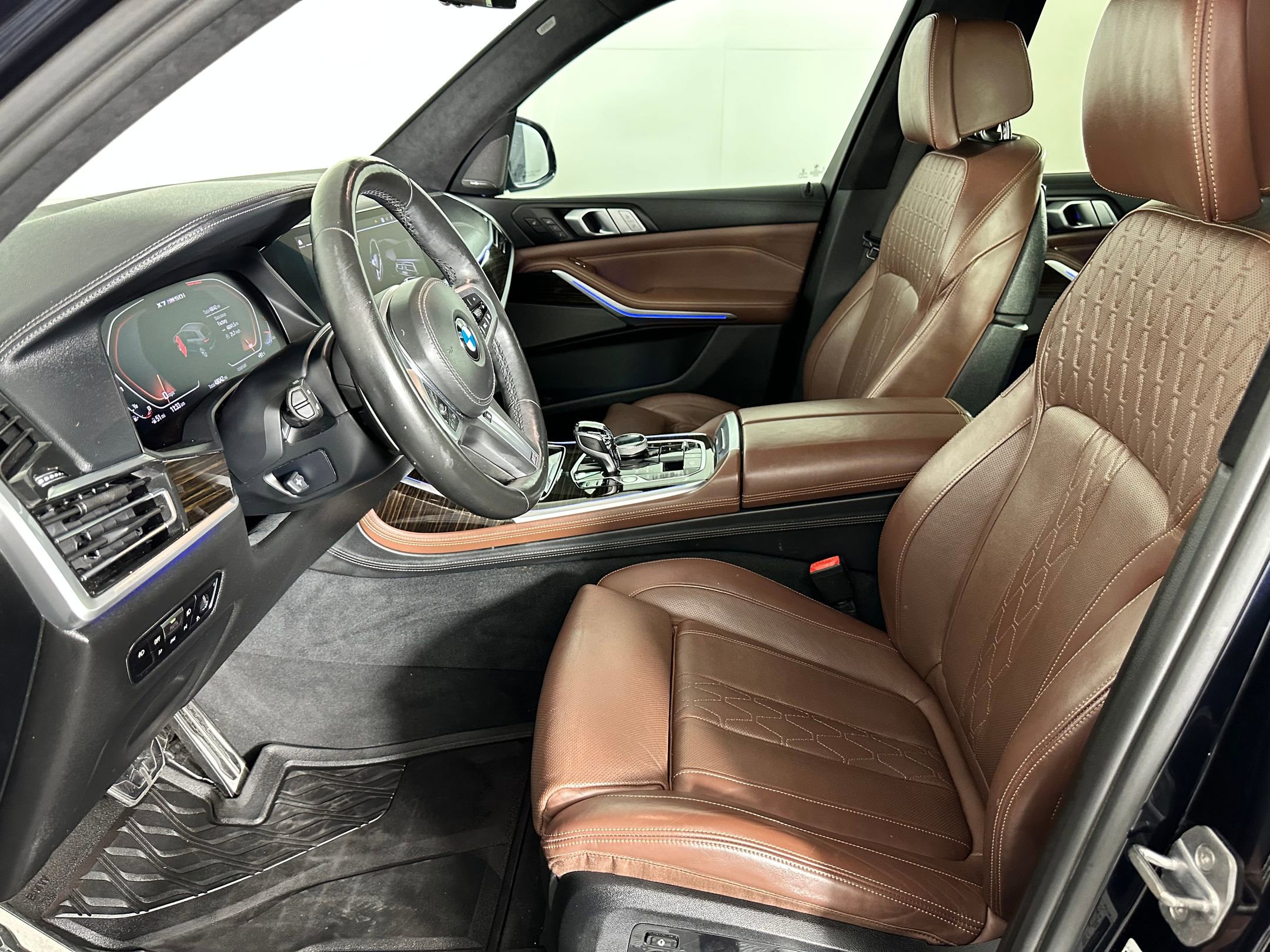 2020 Bmw X7 M50i photo 4