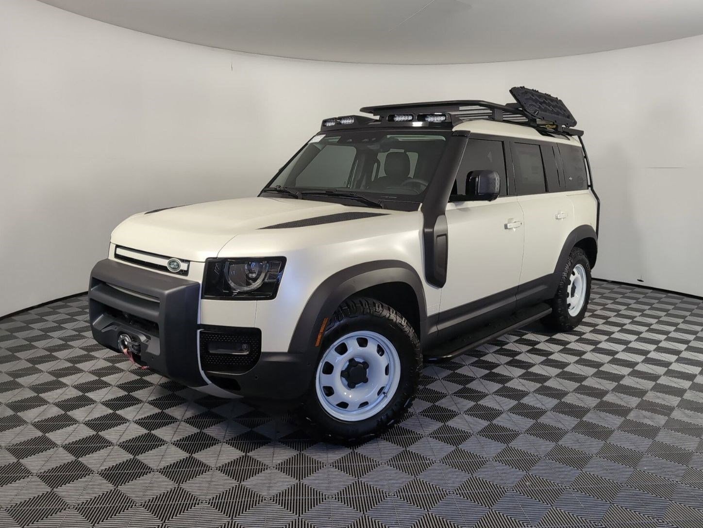 2024 Land Rover Defender 110 110 S