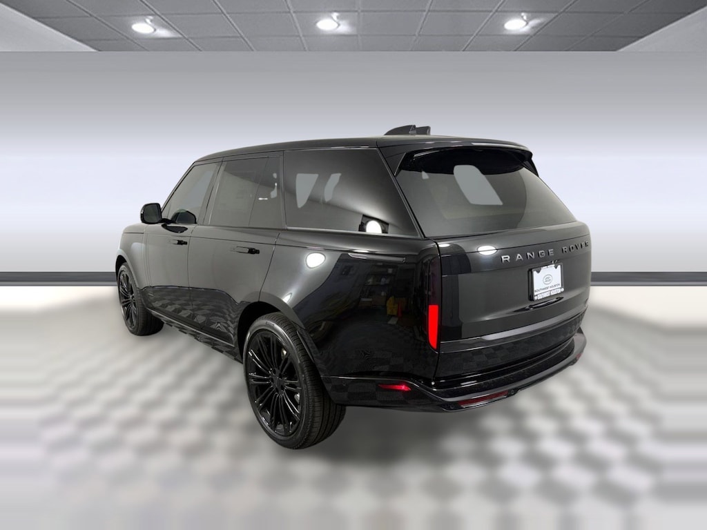 New 2026 Land Rover Range Rover P530 SE SUV