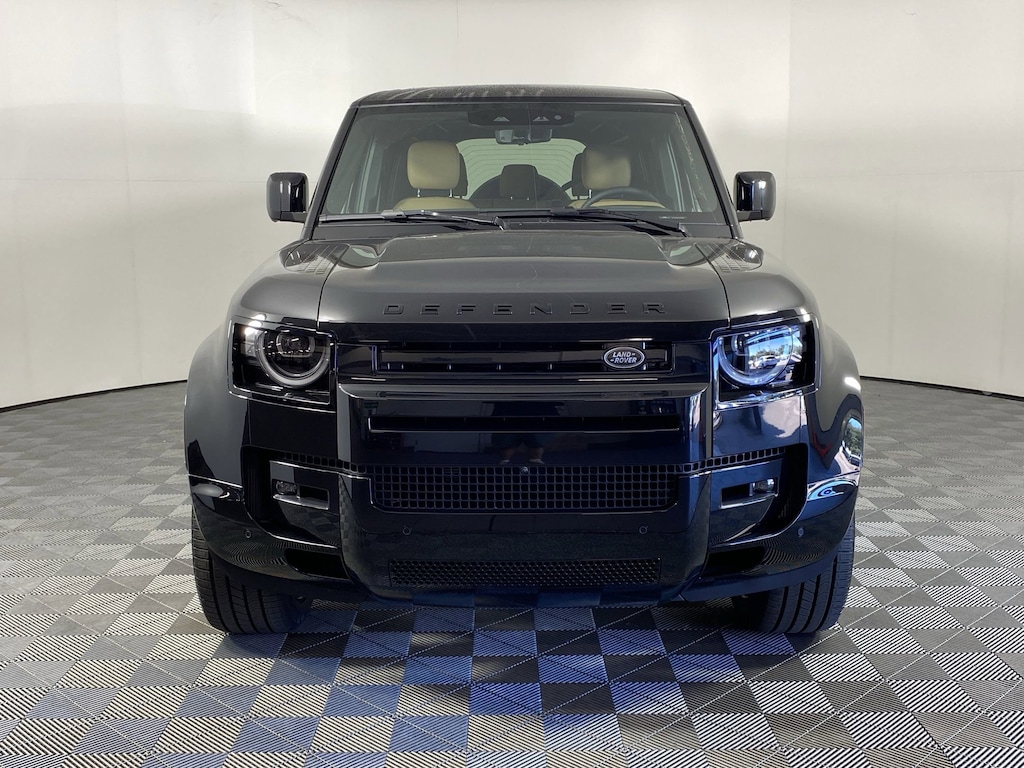 New 2026 Land Rover Defender P500 X-Dynamic SE SUV