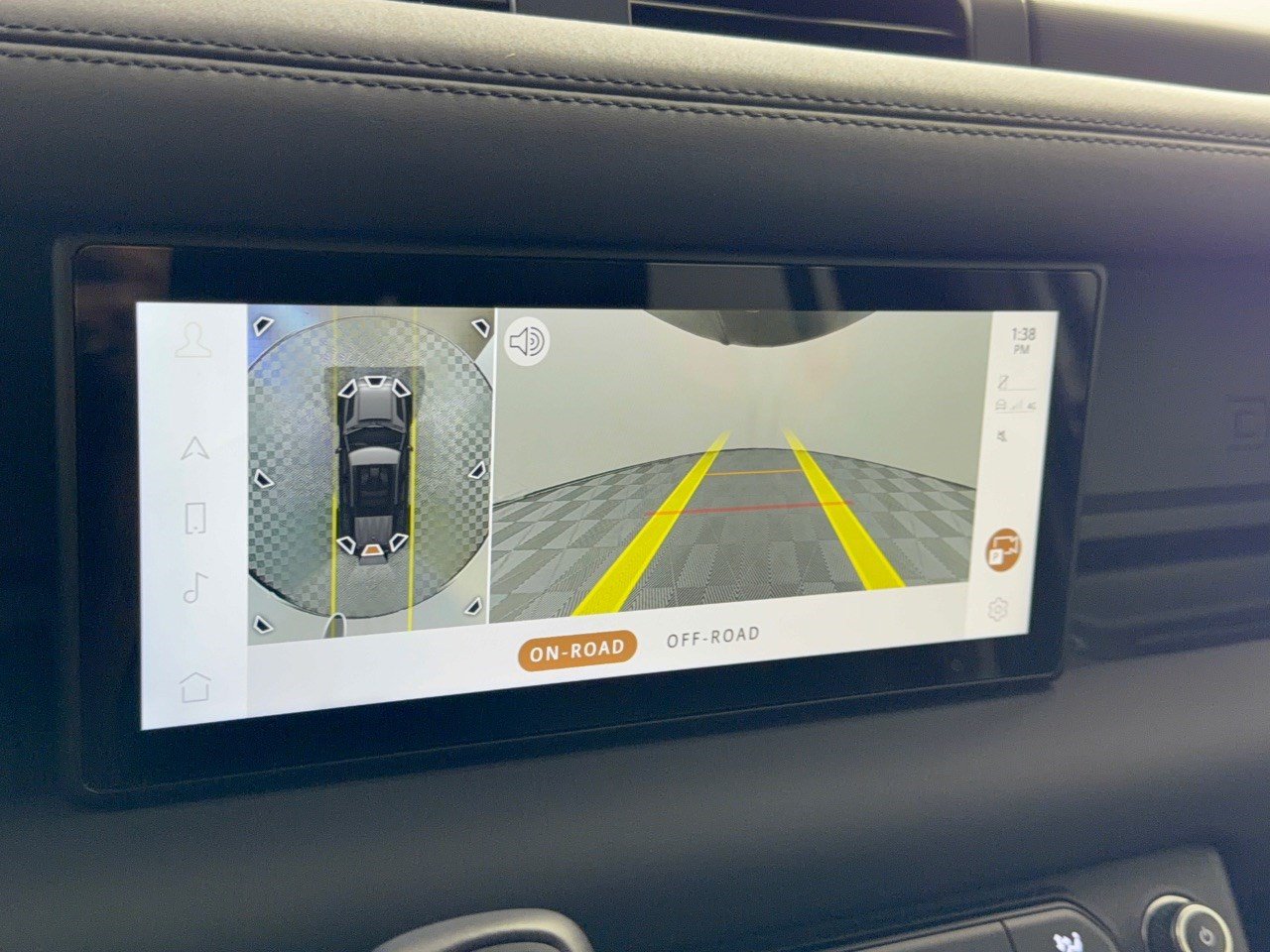 2024 Land Rover Defender X-Dynamic SE - Photo 27