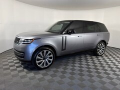 2026 Land Rover Range Rover P400 SE 7 Seat SUV