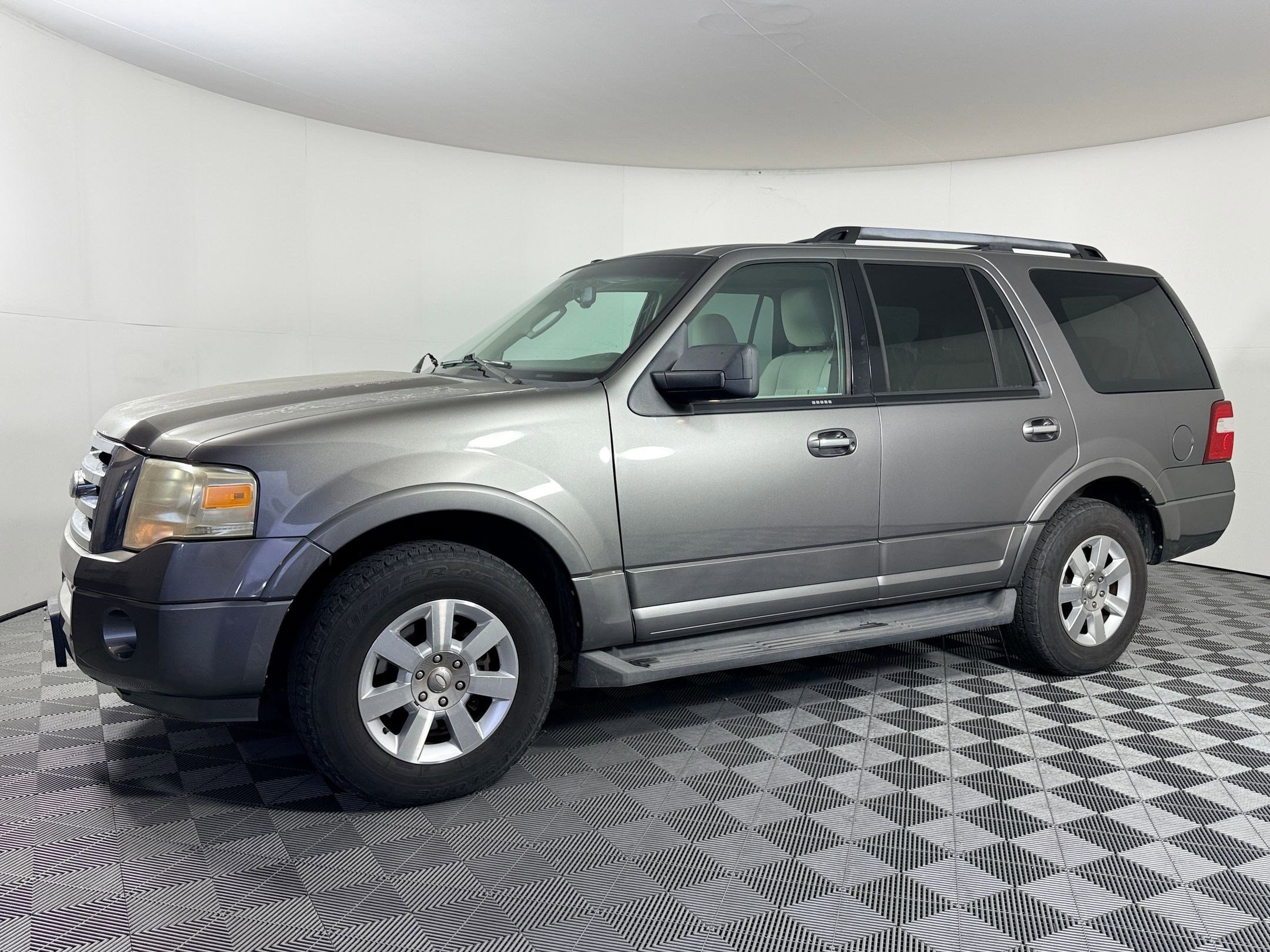 2010 Ford Expedition XLT
