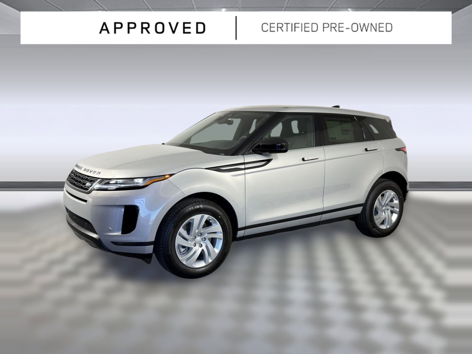 2026 Land Rover Range Rover Evoque S's photo