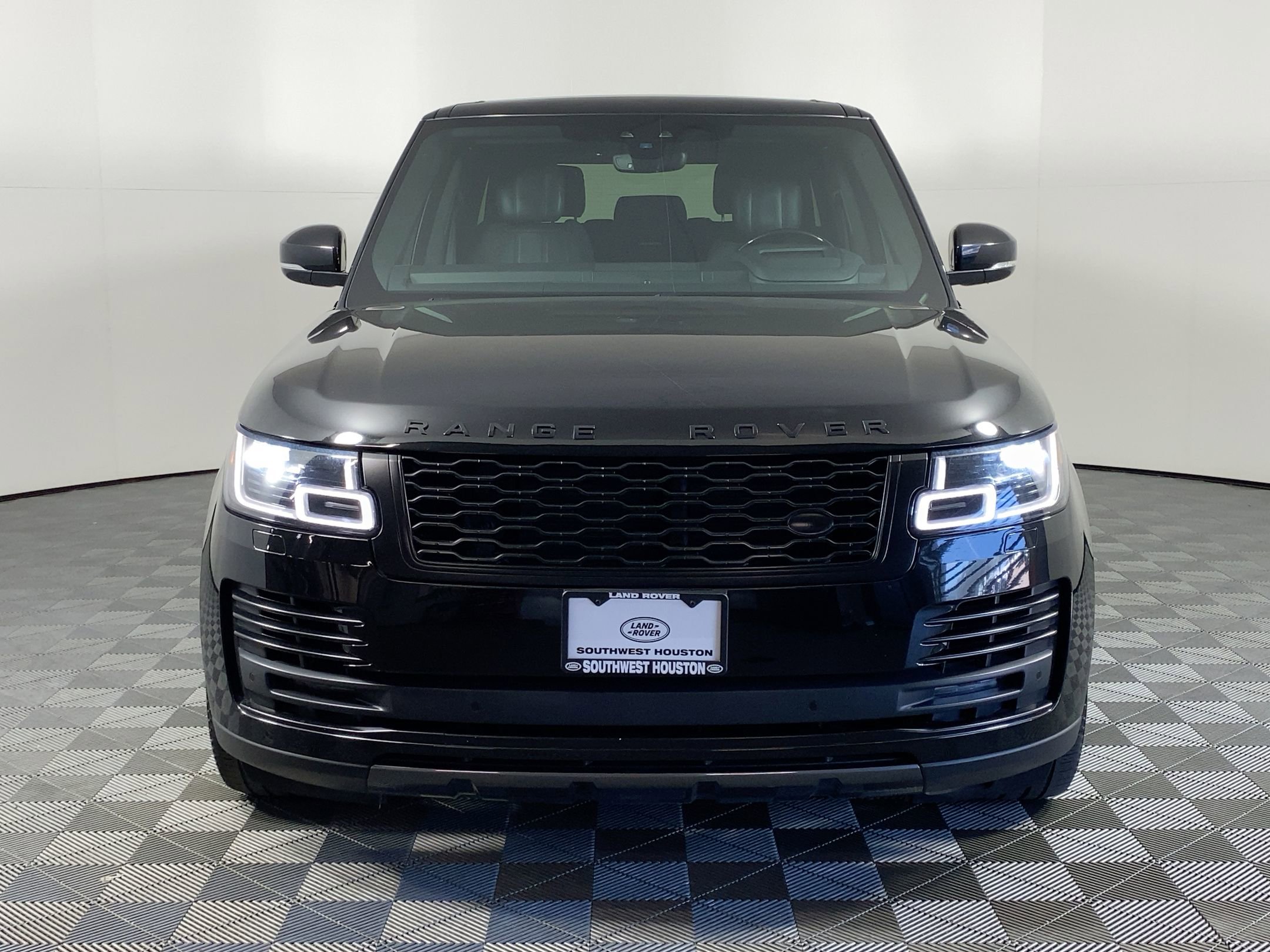 2019 Land Rover Range Rover Supercharged LWB photo 4