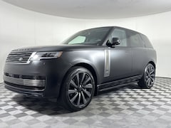 2026 Land Rover Range Rover P615 SV SUV