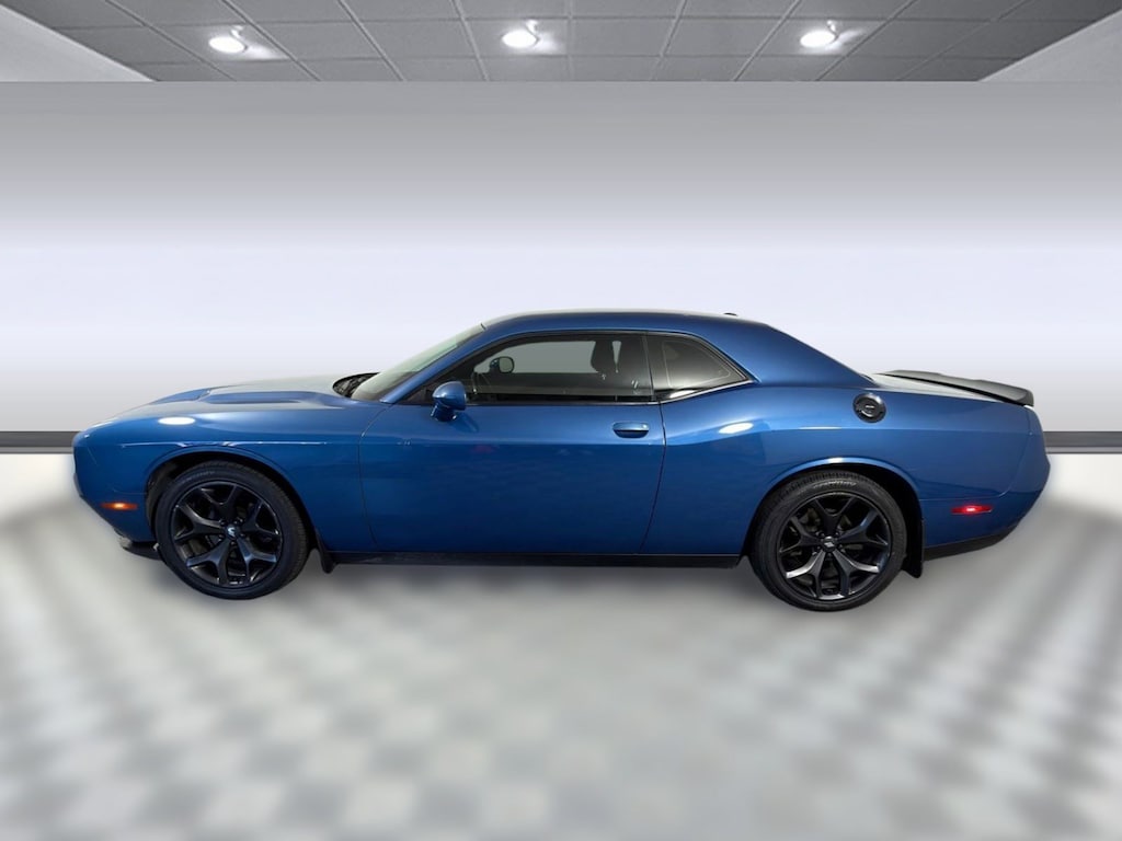 Used 2020 Dodge Challenger SXT Coupe