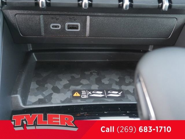 2026 Chevrolet Colorado Z71 - Photo 34