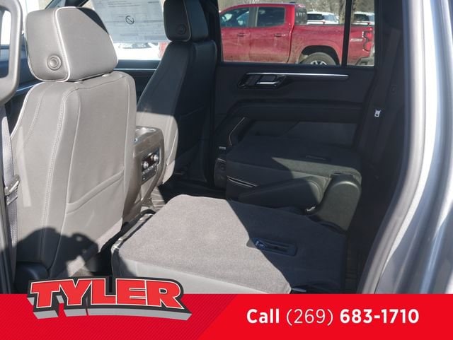 2026 Chevrolet Suburban Premier - Photo 42