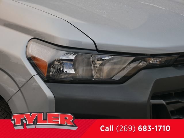 2026 Chevrolet Colorado Work Truck - Photo 10