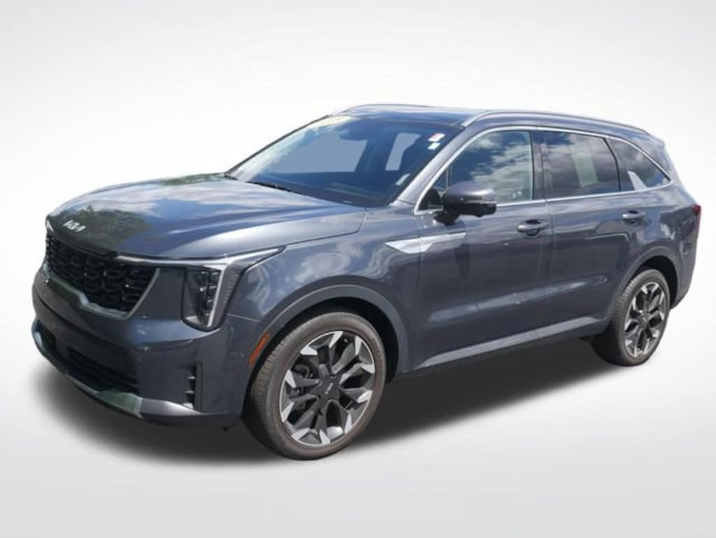 Used 2025 Kia Sorento SX
