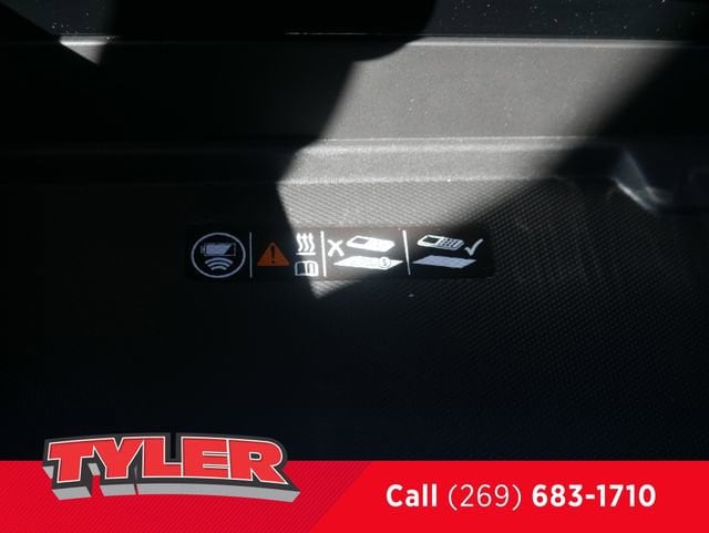 2026 Chevrolet Suburban Premier - Photo 35