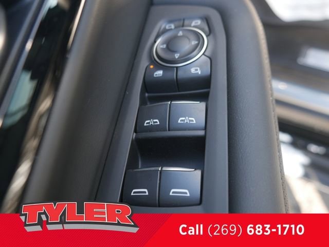 2026 Chevrolet Suburban Premier - Photo 21