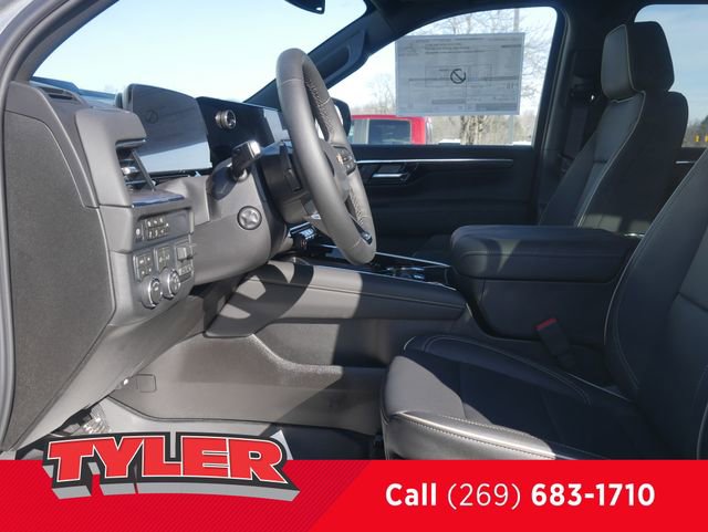 2026 Chevrolet Suburban Premier - Photo 38