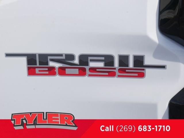 2026 Chevrolet Colorado Trail Boss - Photo 15