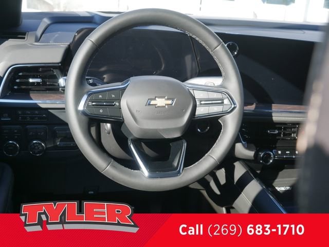 2026 Chevrolet Suburban Premier - Photo 43