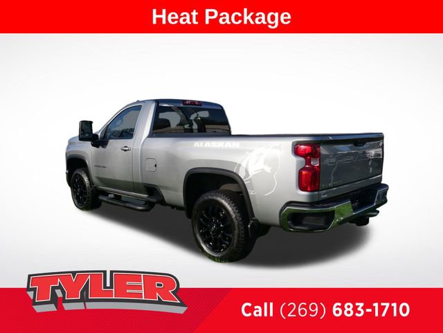 2025 Chevrolet Silverado 2500HD LT photo 4