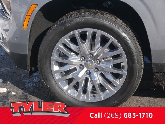 2026 Chevrolet Suburban Premier - Photo 44