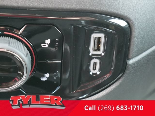 2026 Chevrolet Silverado 3500 HD LT - Photo 37
