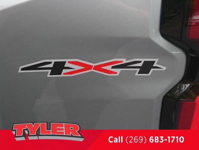2026 Chevrolet Colorado LT - Photo 13