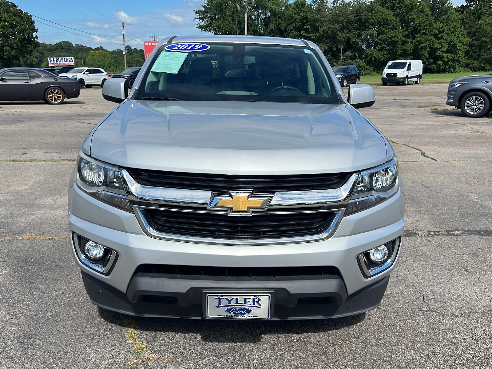 Used 2019 Chevrolet Colorado LT with VIN 1GCGSCEN0K1140318 for sale in Booneville, AR