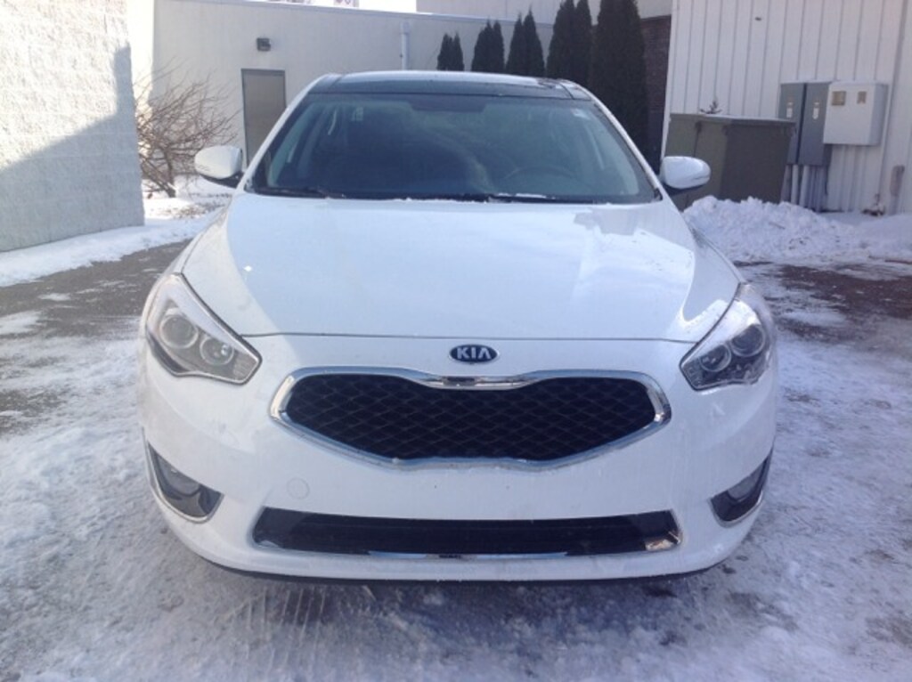 New 2014 Kia Cadenza Sedan