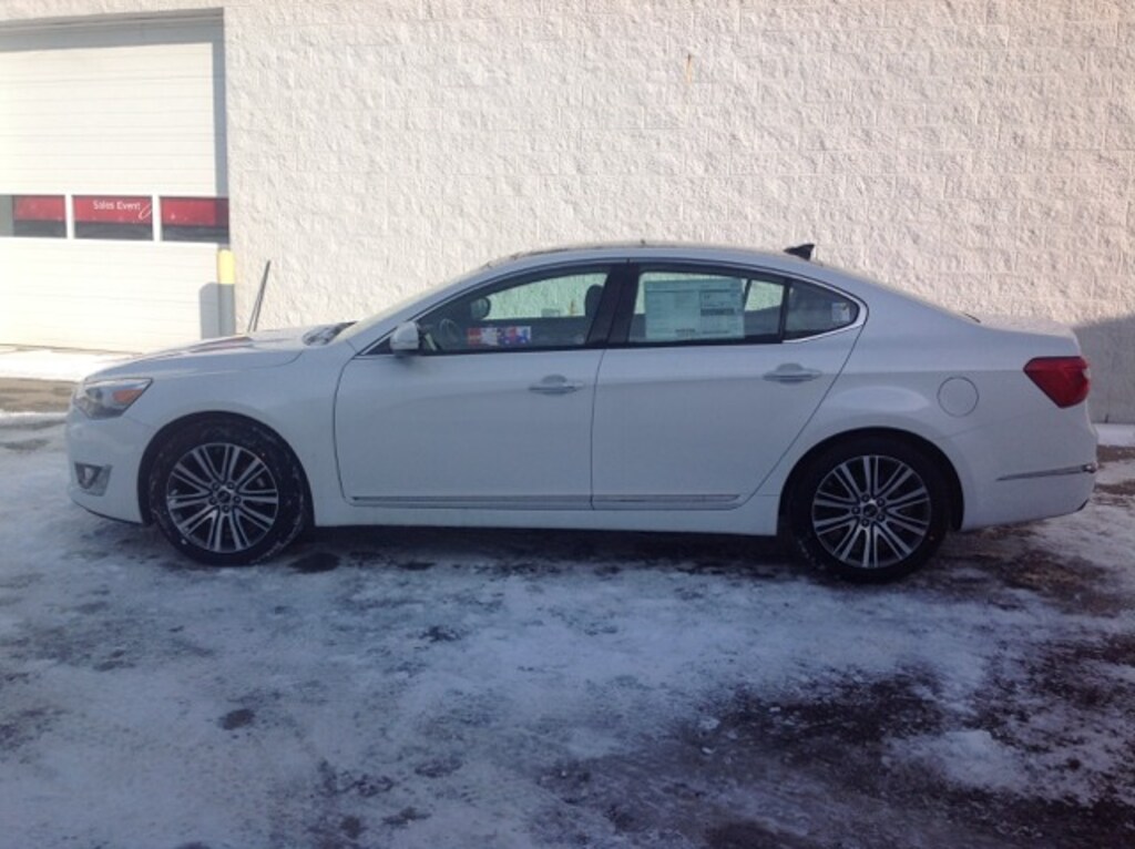 New 2014 Kia Cadenza Sedan