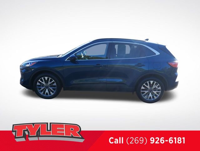 2020 Ford Escape Titanium Hybrid photo 4
