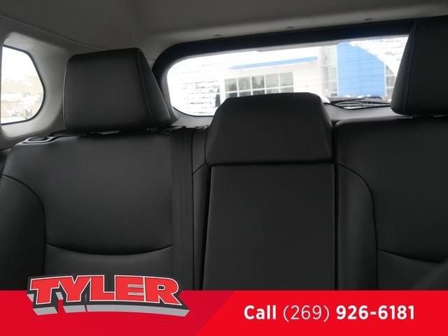 2023 Toyota Corolla Cross XLE - Photo 36