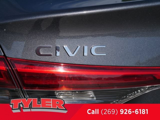 2024 Honda Civic LX - Photo 13