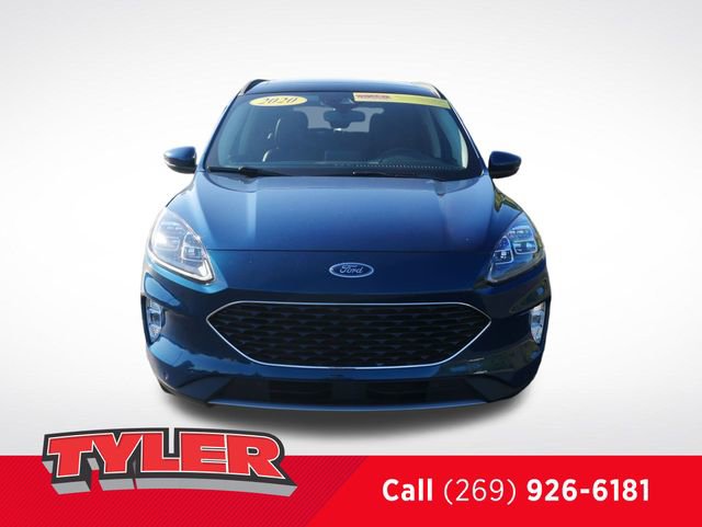 2020 Ford Escape Titanium Hybrid photo 2