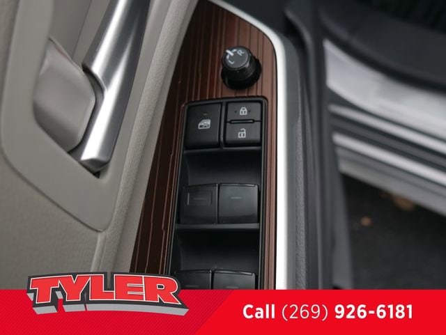 2024 Toyota Sienna XLE - Photo 20