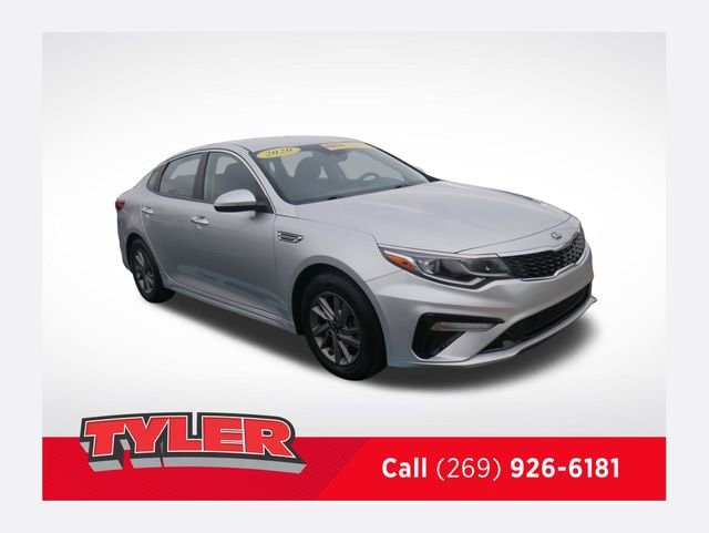 2020 Kia Optima LX AT's photo