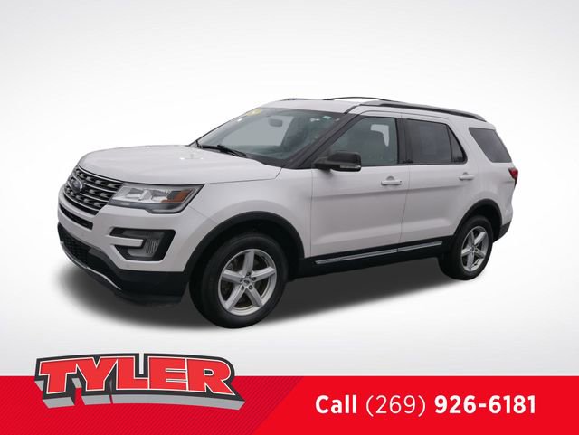 2017 Ford Explorer XLT photo 3
