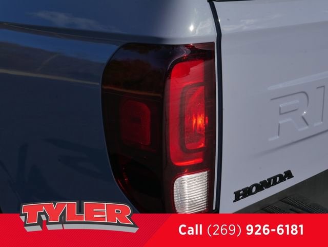 2026 Honda Ridgeline Black Edition - Photo 12