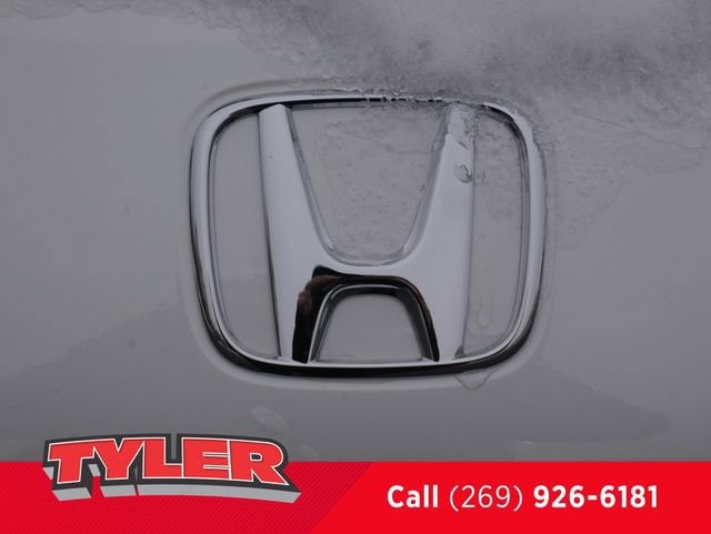2026 Honda HR-V EX-L - Photo 14