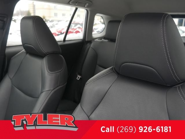 2023 Toyota Corolla Cross XLE - Photo 34