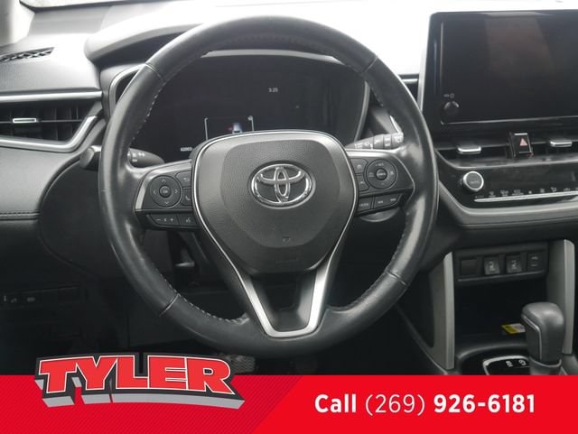 2023 Toyota Corolla Cross XLE - Photo 38