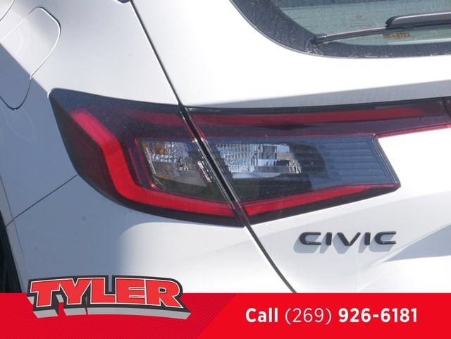 2026 Honda Civic Hatchback Sport - Photo 12