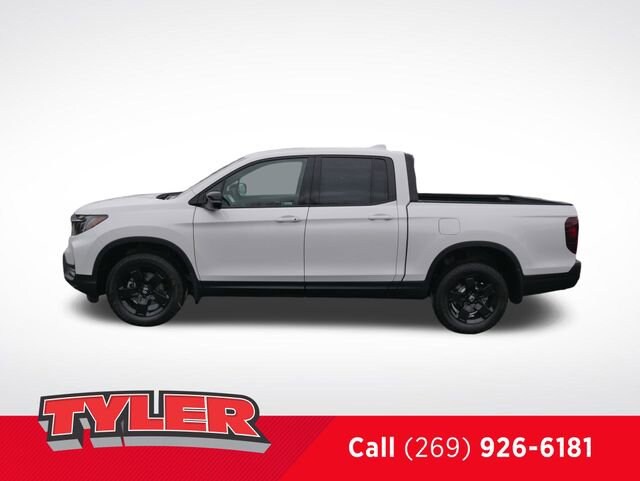 2026 Honda Ridgeline Black Edition photo 4